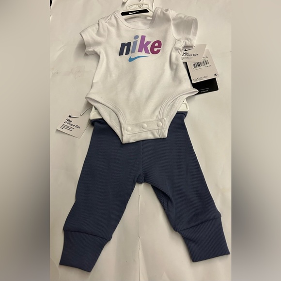 New Nike Two Piece Set Top Pants 3M made in Vietnam Girls - Picture 15 of 15